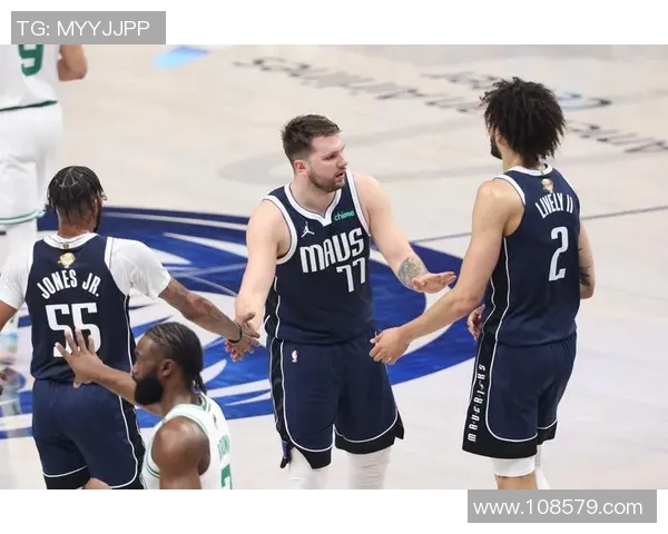 活塞主场击败独行侠,凯尔特人胜狮队取后,展现强大实力 活塞主场击败独行侠,凯尔特人胜狮队取后,展现强大实力