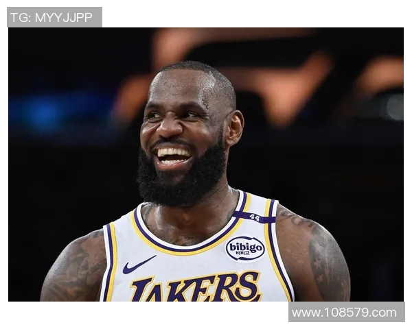 詹皇再创辉煌！12次三双刷新比赛记录，传奇仍在延续